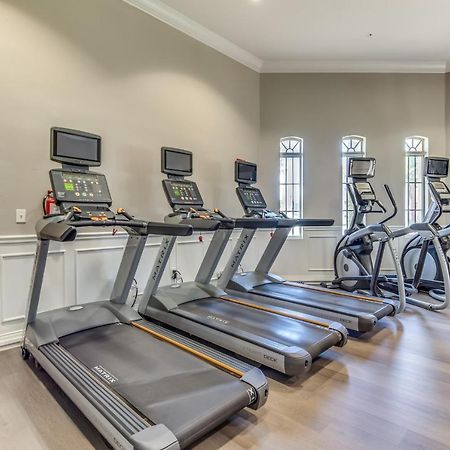 Stunning Lakeview Condo Wprivate Balcony كيسيمي المظهر الخارجي الصورة