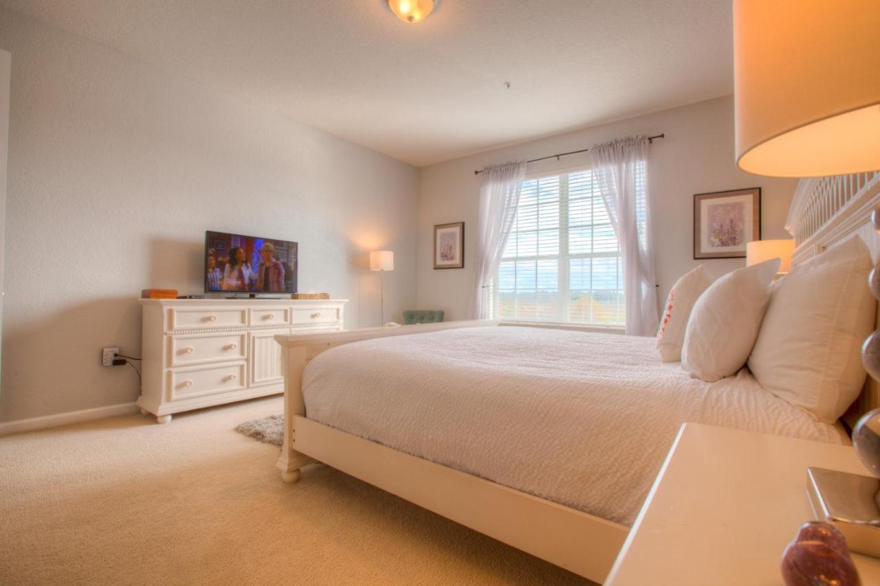 Stunning Lakeview Condo Wprivate Balcony كيسيمي المظهر الخارجي الصورة